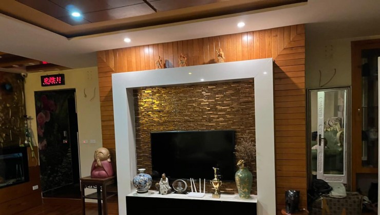 CHO THUÊ CĂN HỘ NAM TRUNG YÊN - CẦU GIẤY - 200M2 - 4N - 3WC - 20 TRIỆU (CTL) - CÓ SLOT Ô TÔ, PHÍ DV 800K